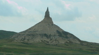 Chimney Rock, a few miles east of Scotts Bluff was a landmark for those on the Oregon Trail