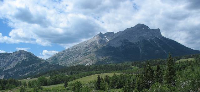 http://www.crowsnest-highway.ca/
