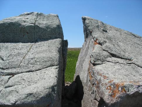 Glacial erratic