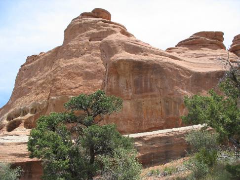 Wingate Sandstone and Kayenta formation caprock