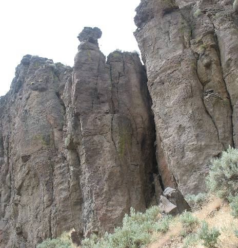 Columnar basalt in a canyon wall south of Buhl, Idaho