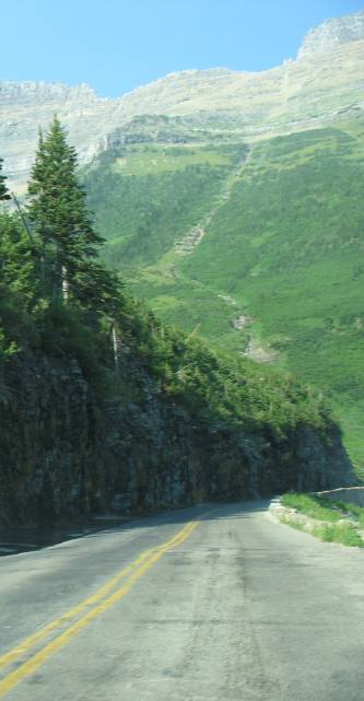 Avalanche chute