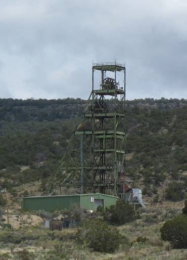 Uranium-vanadium mine at base of Mt Taylor