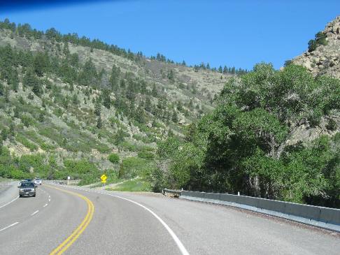 Grade on US-6 heading into Provo, Utah