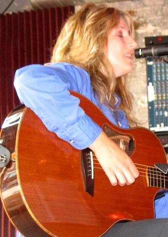 Jennifer Wrinkle Nashville Crossroads