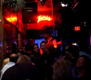 Tootsies honky tonk Nashville
