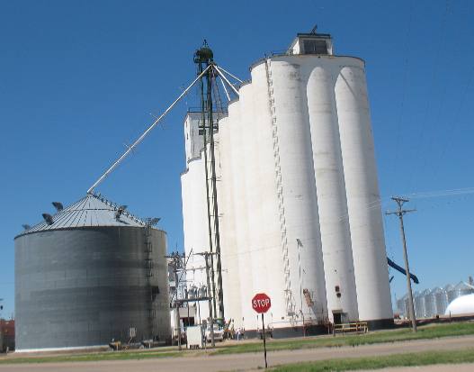 Grain elevator Holyoke, Colorado