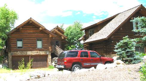 Residences in Kelly, Wyoming