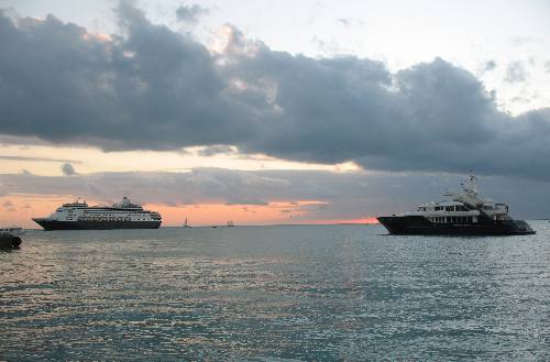 Ryndam Cruise Ship departing Mallory Square in Key West