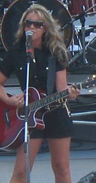 Riverfront Stage at CMA Music Festival 2008