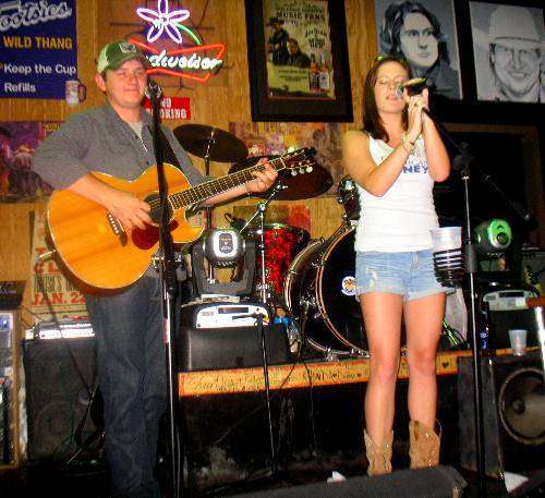 Justin Heskett & Anna LaPrad at Tootsies Orchid Lounge on Panama City Beach